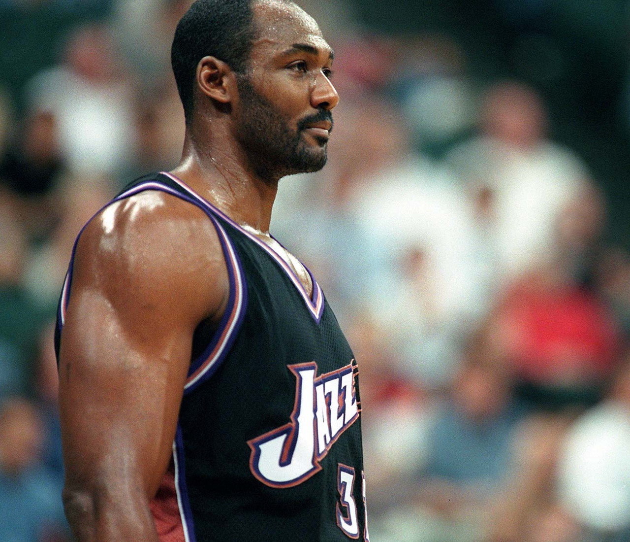 赛季中实现 赛季中实现