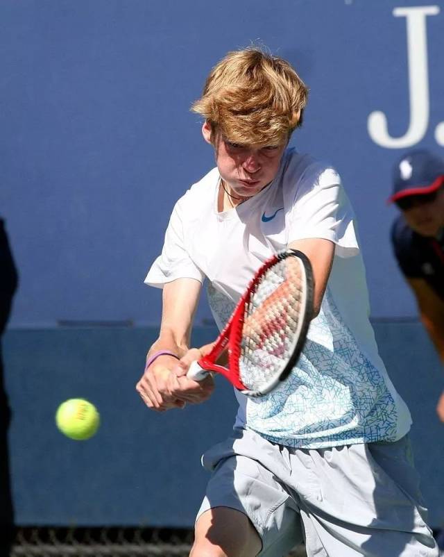 德布劳内以 德布劳内以